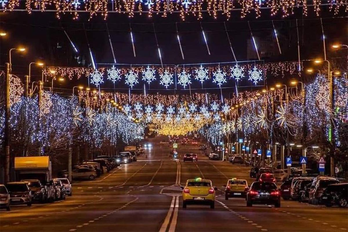 Lumini de Crăciun în Constanța 