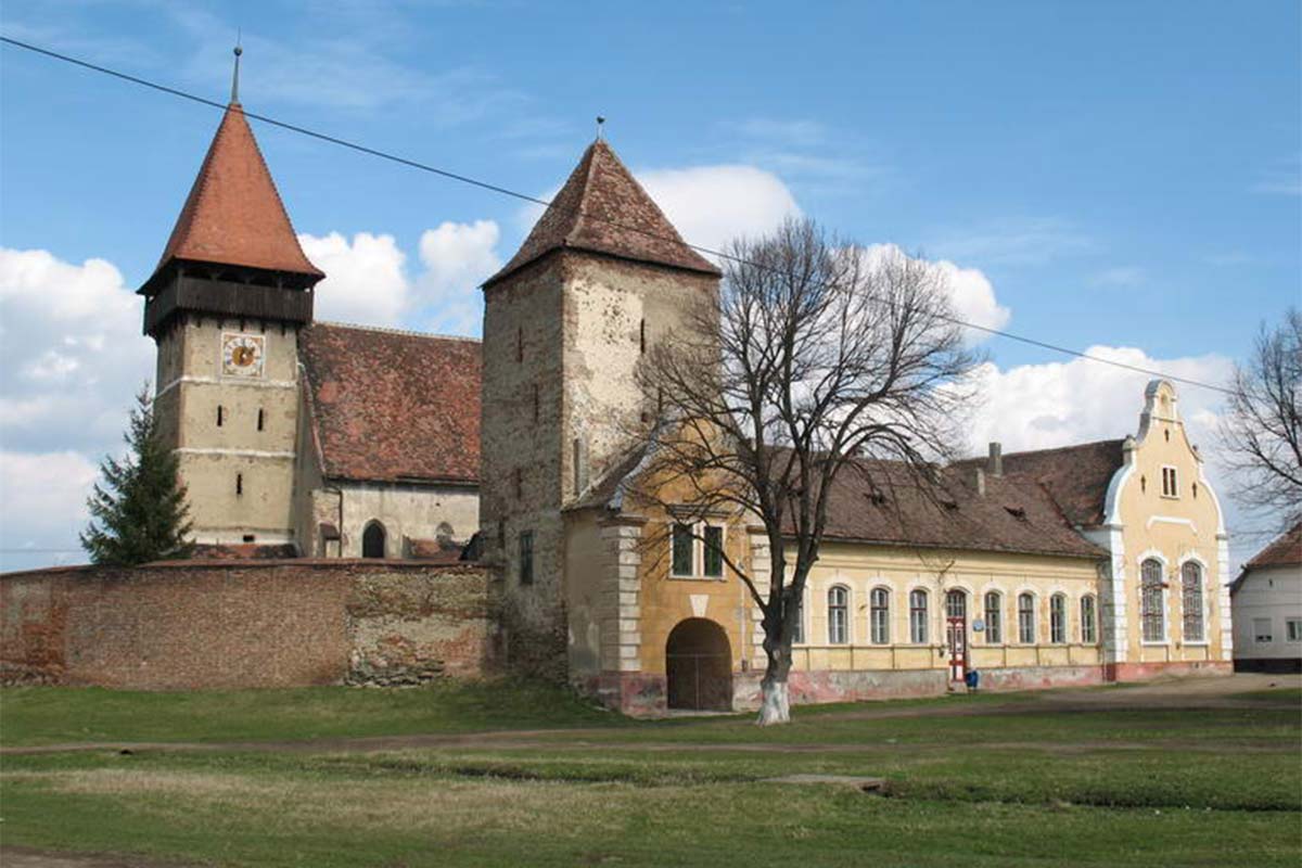 The fortified churches of Transylvania - Pretai