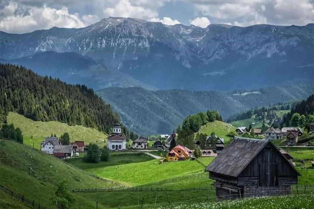 Fundata, Județul Brașov