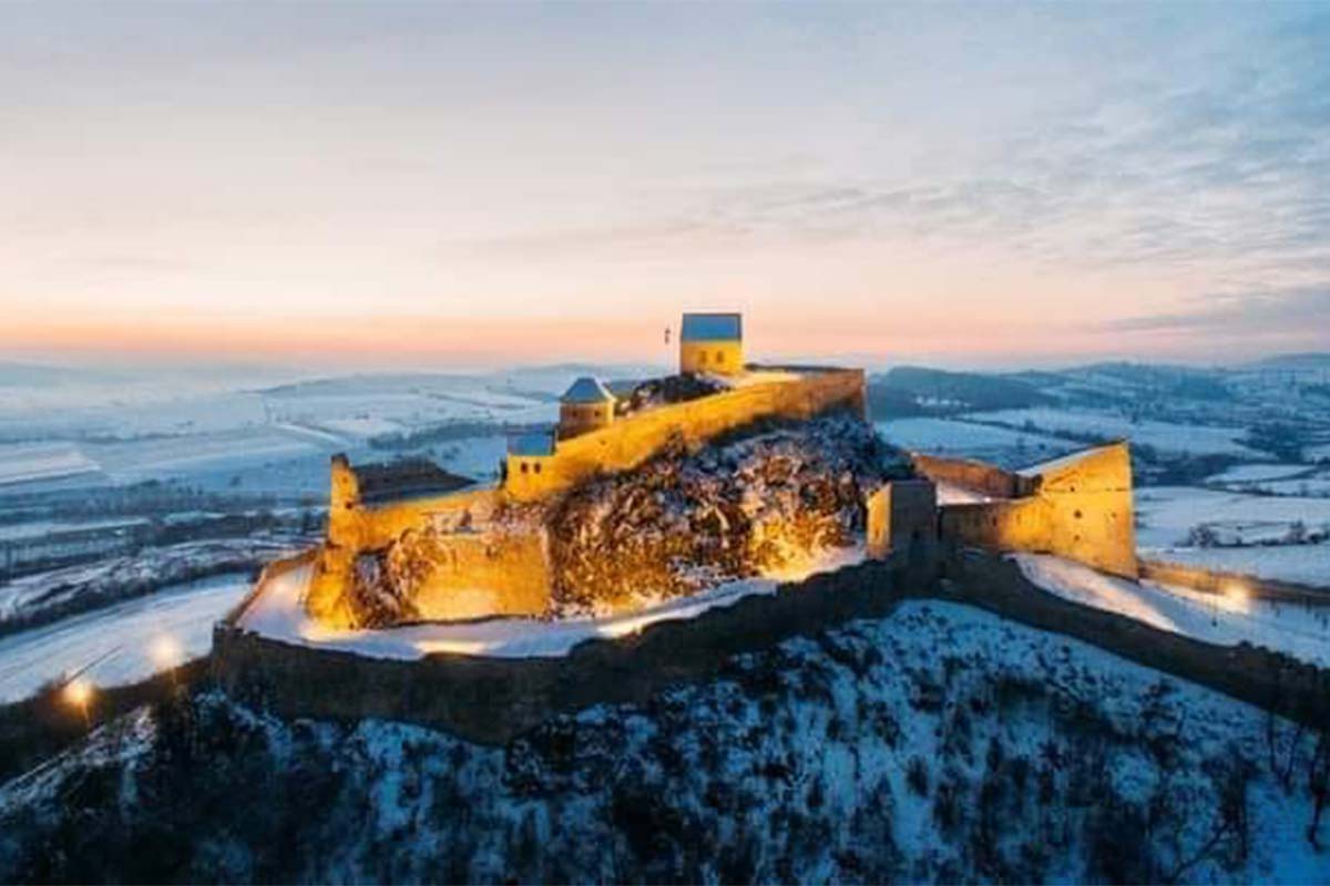 Zitadelle / Festung Rupea iZitadelle / Festung Rupea im Winterkleidm Winterkleid