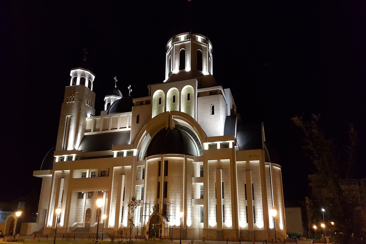 Die Kathedrale der Himmelfahrt des Herrn (Bacau)