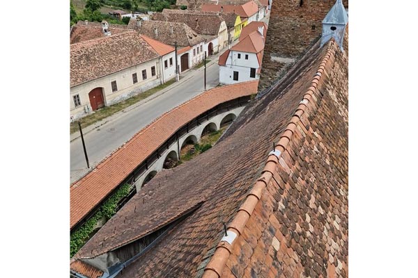 Above the rooftops of Valea Viilor / Wurmloch in Sibiu County