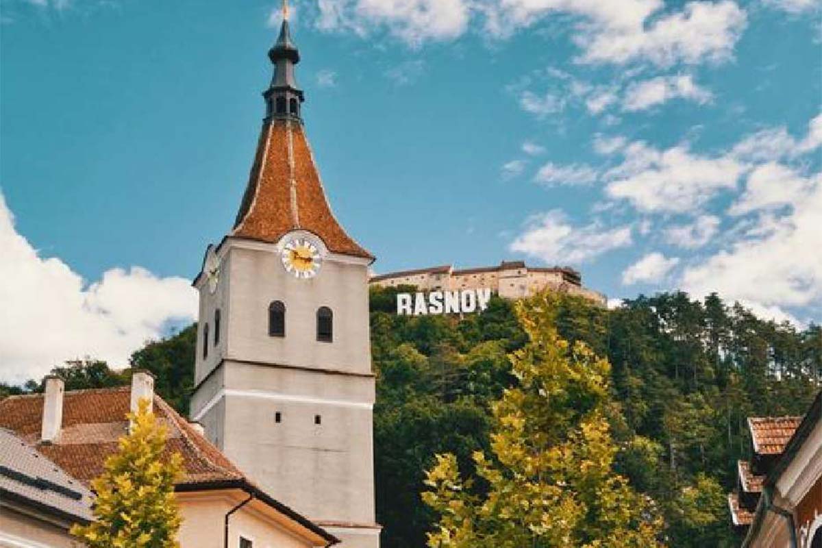 Stadt und Festung Rasnov | Dinopark