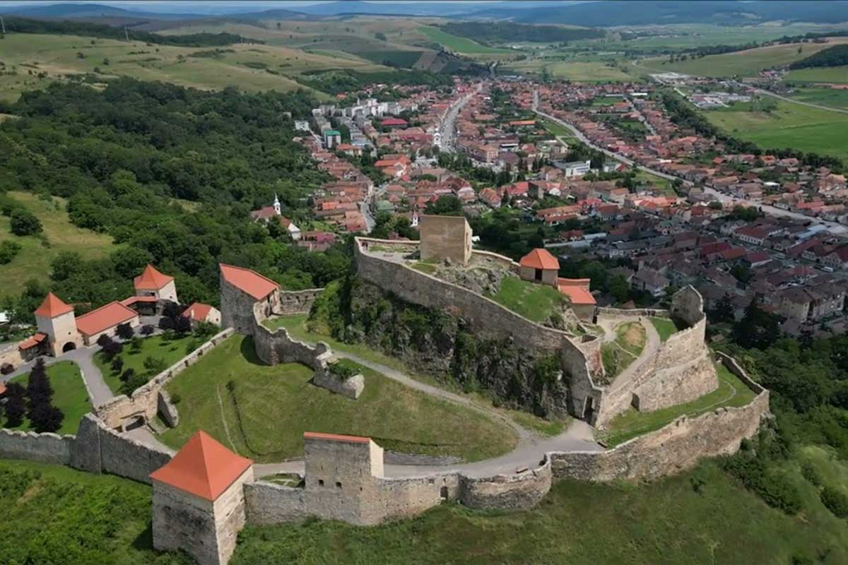 Film- / Videotag auf Urlaub In Rumänien: Festung Rupea / Reps