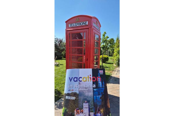 Romania is everywhere | Unsere Broschüre "Urlaub in Rumänien 2026", Ausgabe in Englisch