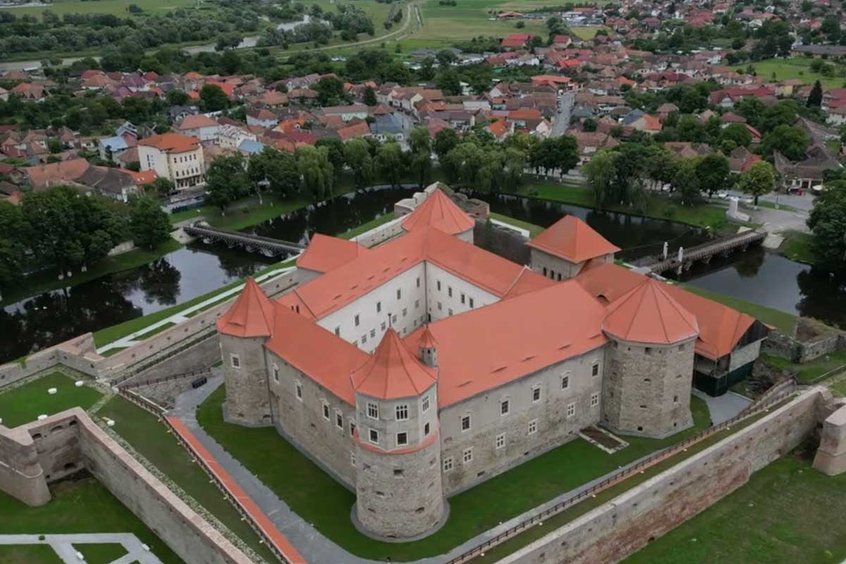 Film- / Videotag auf Urlaub In Rumänien: Festung Fagaras