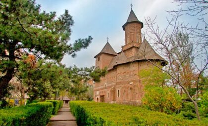 biserica-sfanta-precista-galati-420x255
