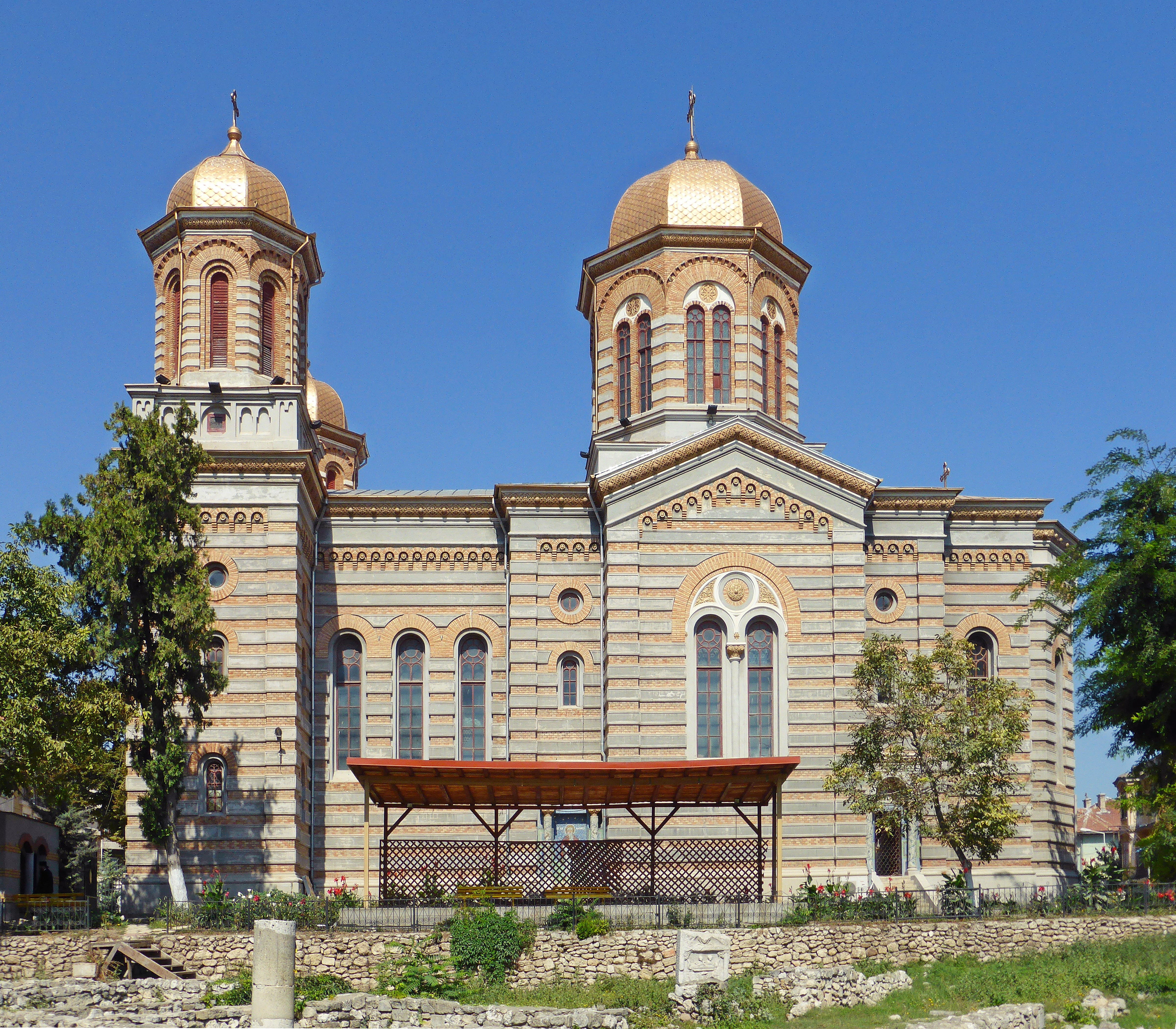 Catedrala Sfintii Petru Si Pavel