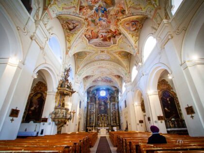 Catedrala-Catolica-Ketagu-2-2-420x315