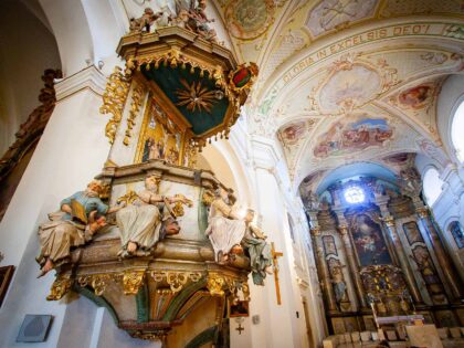 Catedrala-Catolica-Ketagu-3-420x315