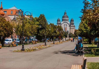 Catedrala-Mare-420x294