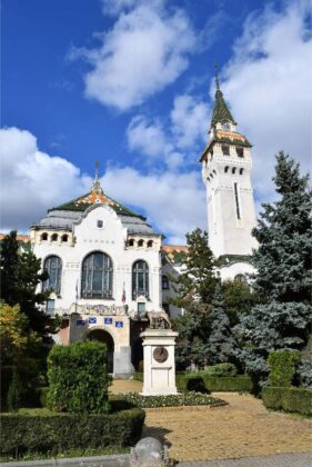 palatul-administrativ-4-2-281x420