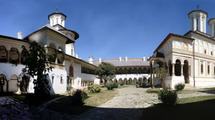 horezu1-420x236