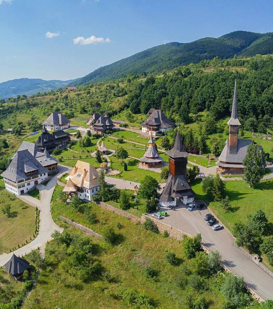 Manastirea_Barsana