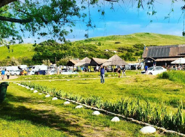 camping-muddyland-prev