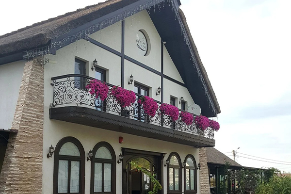 la_casa_cu_stuf_galati11