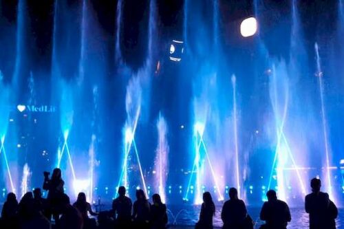 bukarest-piata-unirii-brunnen-500x333