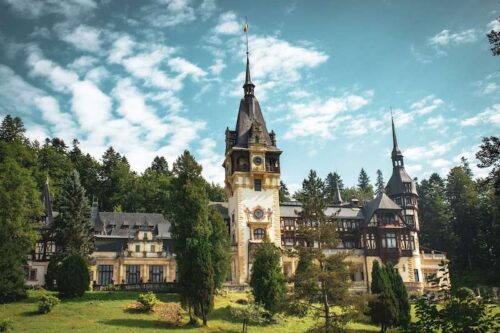 schloss-peles-sinaia-500x333