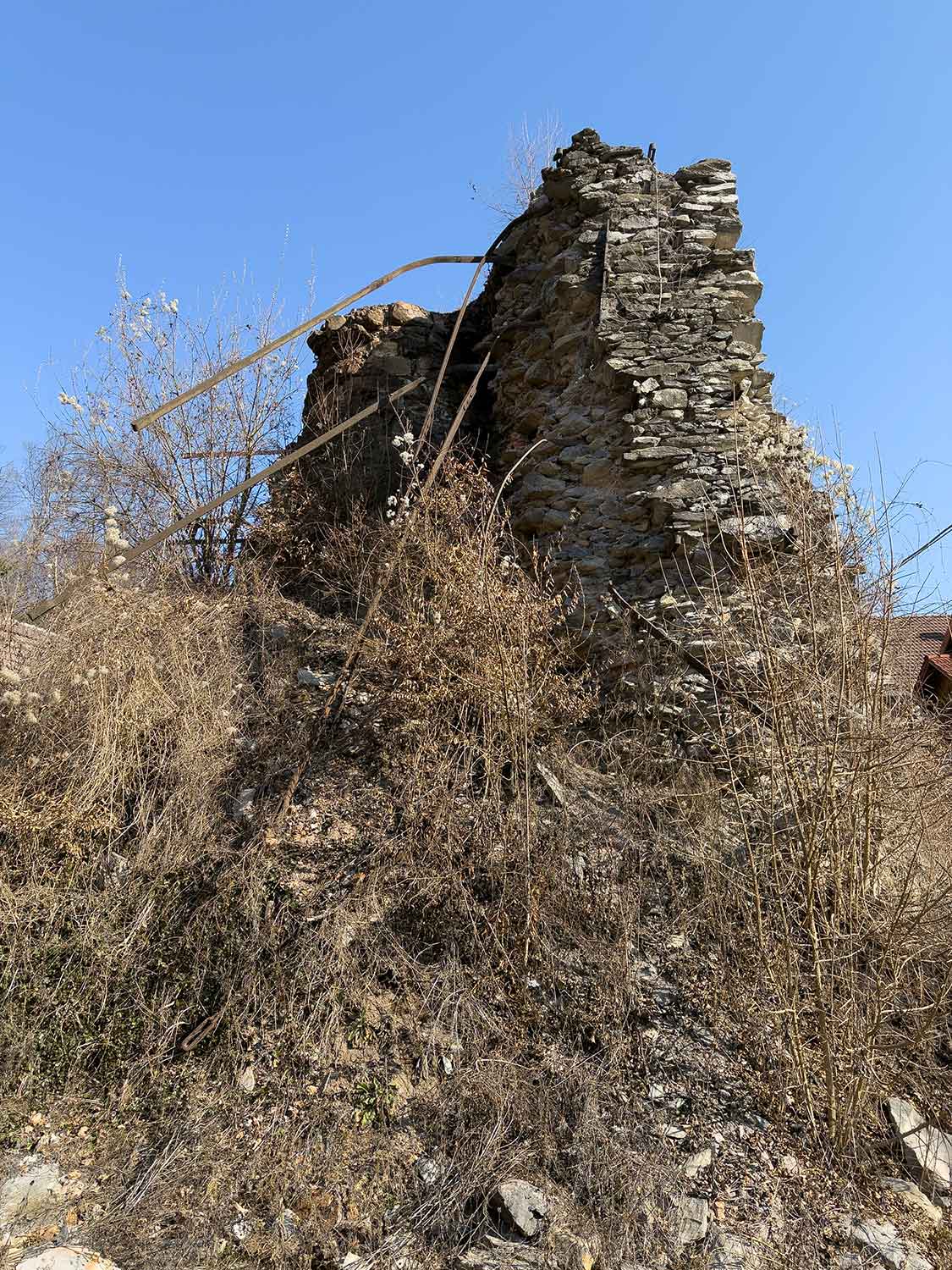 CUPTORUL-DE-FIER-MONEASA-2-copy