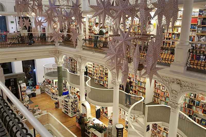 Librăria Cărturești Carusel | Orașul București