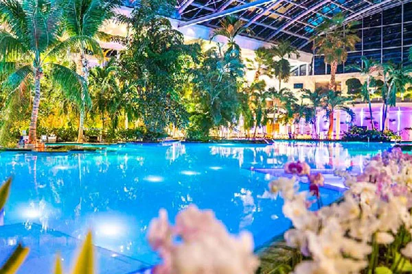 Therme Bukarest | Stadt Bukarest (in der Nähe der Ortschaft Balotești), Landkreis Ilfov